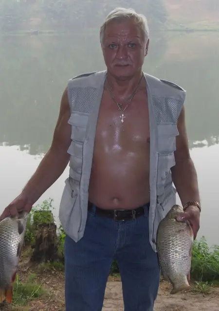 Я Александр, 64, знакомлюсь без обязательств в Самаре