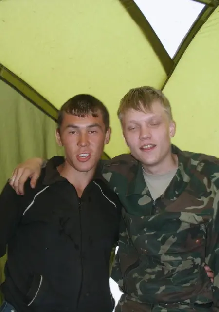 Леон из Нарьяна-Мара, ищу на сайте знакомства на одну ночь