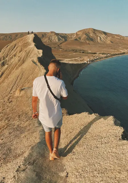 Алексей из Симферополя, мне 29, познакомлюсь для вирта