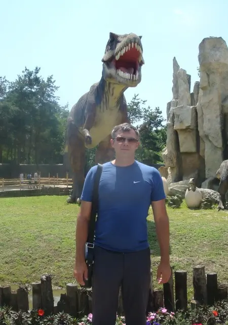 Димон из Нальчика, ищу на сайте знакомства на одну ночь