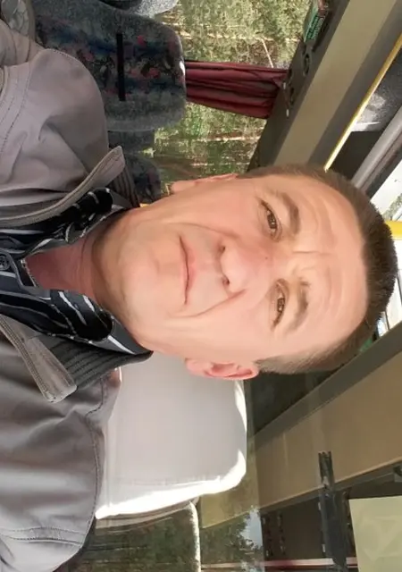 Валерий из Нарвы, мне 58, познакомлюсь без обязательств