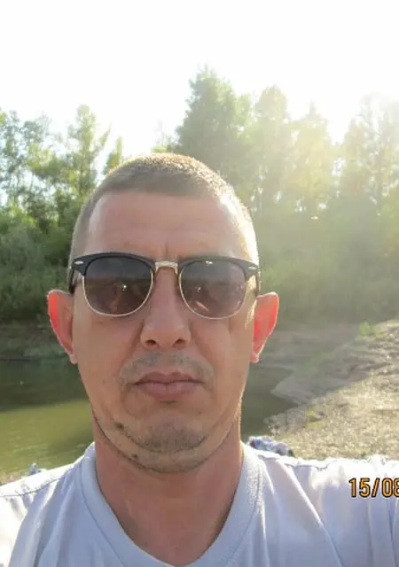 Лизун из Абдулина, мне 39, познакомлюсь на одну ночь