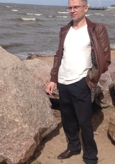 Анатолий из Волхова, ищу на сайте знакомства на одну ночь