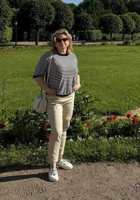 Я Лелька, 44, из Москвы, ищу знакомство для постоянных отношений