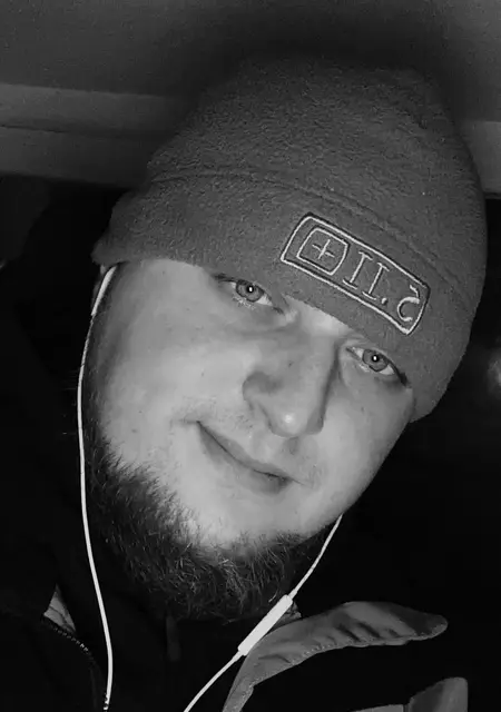 Виталий из Свободного, мне 24, познакомлюсь на одну ночь