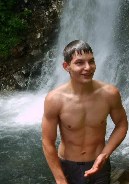 Я Степан, 38, знакомлюсь на одну ночь в Партизанске