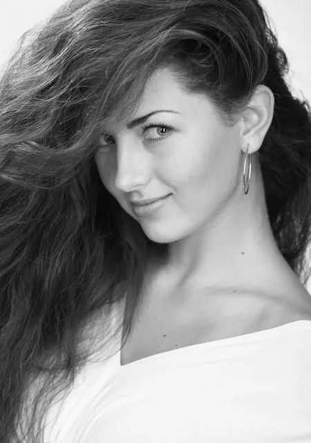 Милена из Оренбурга, ищу на сайте знакомства на одну ночь