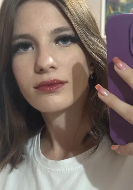 Я Амелия, 18, знакомлюсь без обязательств в Краснодаре