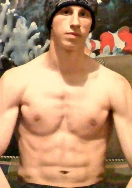 Макс из Астрахани, мне 34, познакомлюсь на одну ночь