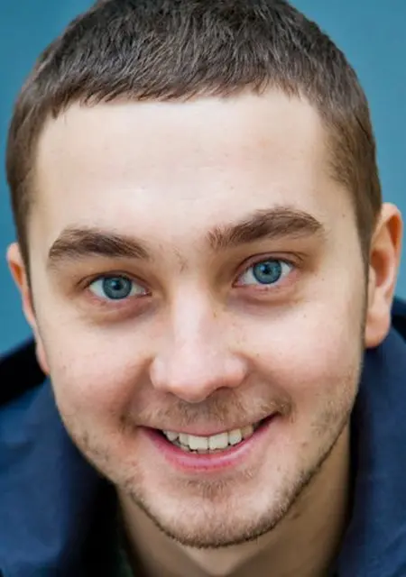 Артем из Абакана, мне 33, познакомлюсь на одну ночь