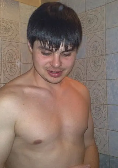 Я Юрий, 39, из Братска, ищу знакомства на одну ночь