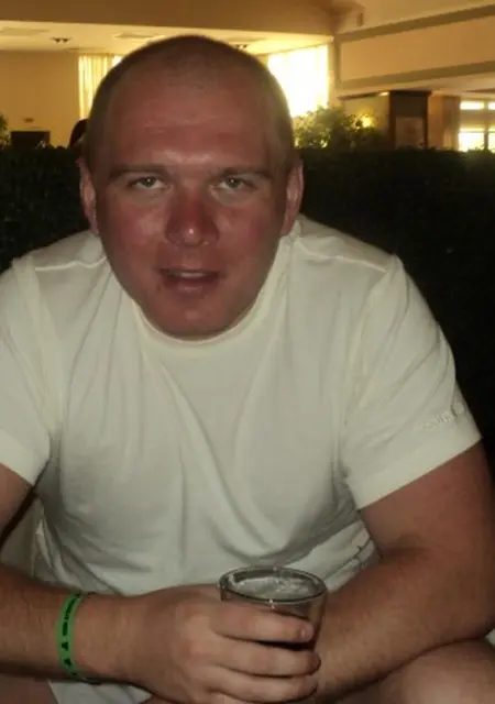 Я Николай, 43, из Красногорска, ищу знакомство для приятного времяпровождения