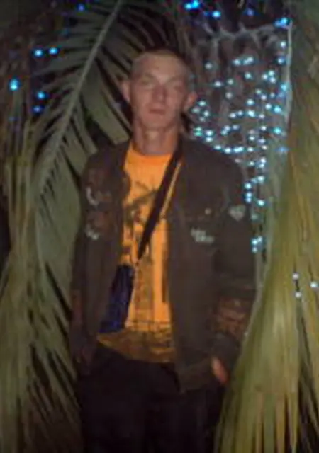 Алексей из Куровского, мне 41, познакомлюсь на одну ночь