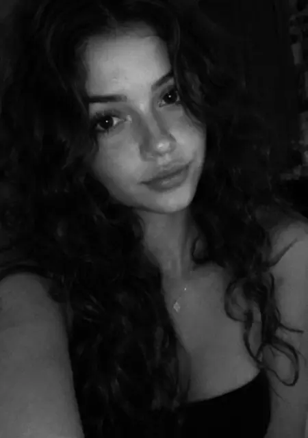 Я Lina, 20, знакомлюсь для общения в Москве