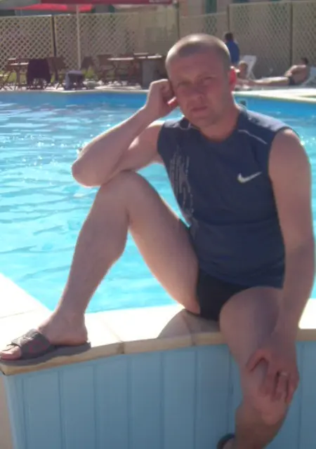 Sergei из Макеевки, ищу на сайте знакомства на одну ночь