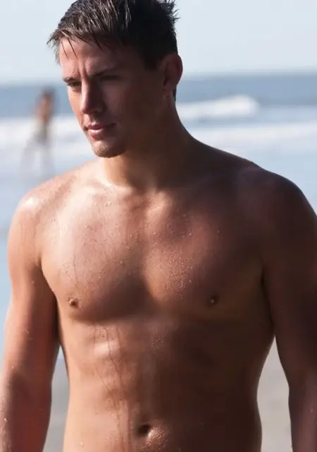 Вова из Алушты, ищу на сайте приятное времяпровождение