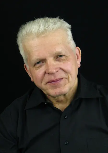 Я Алексей, 69, знакомлюсь на одну ночь в Новосибирске