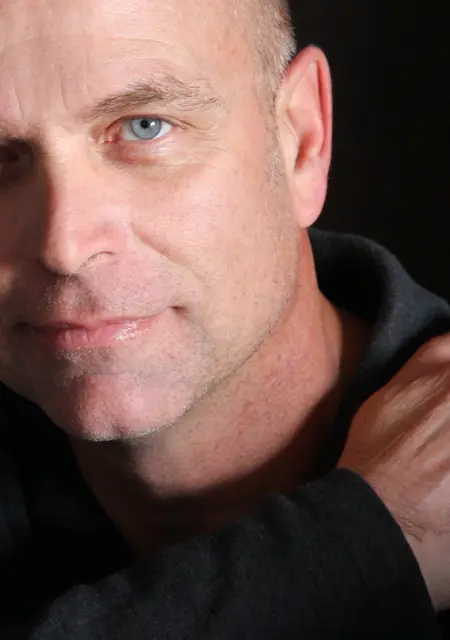 Я Максим, 56, знакомлюсь для приятного времяпровождения в Твери