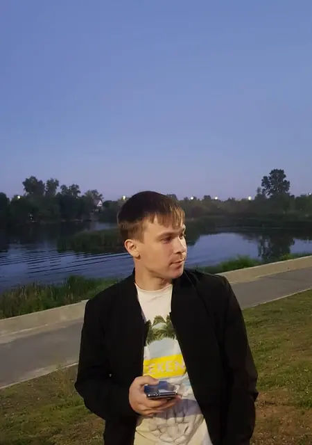 Я Ромка, 32, из Кургана, ищу знакомства без обязательств