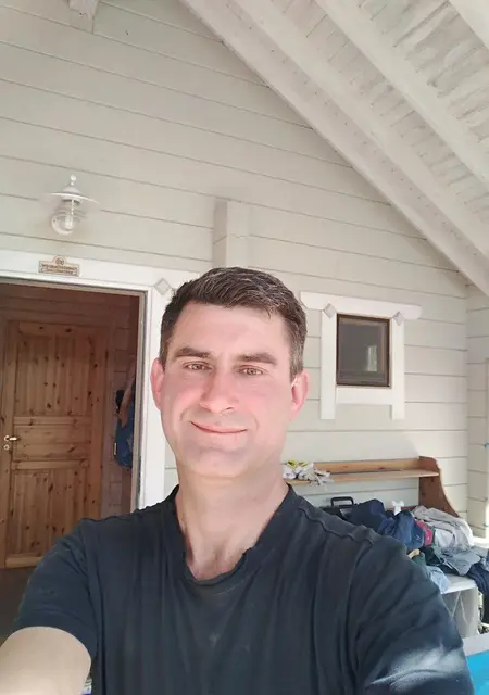 Дмитрий из Севастополя, ищу на сайте знакомства без обязательств