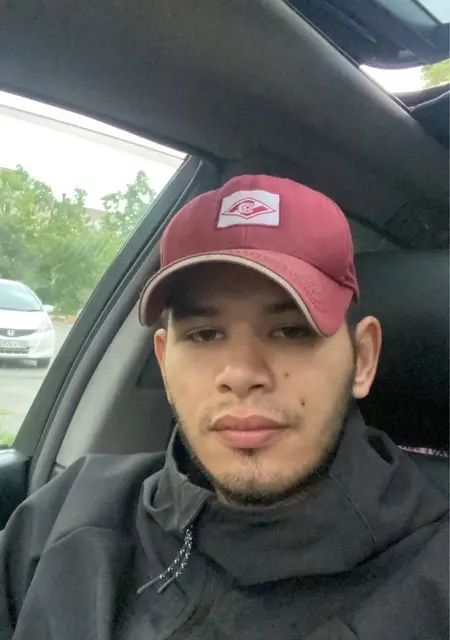 Фил из Владивостока, ищу на сайте приятное времяпровождение