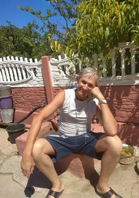 Александр из Севастополя, ищу на сайте знакомства на одну ночь