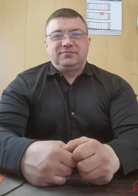 Я Алексей, 45, из Губкинского, ищу знакомство для общения