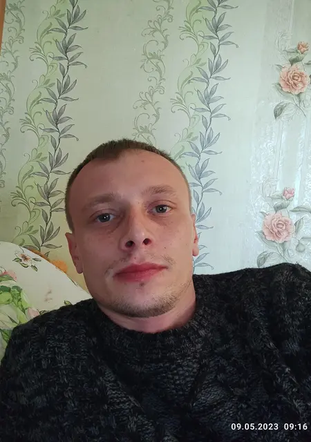 Я Алексей, 33, знакомлюсь без обязательств в Кирове