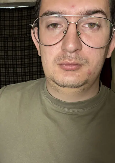 Даня из Минеральных Вод, ищу на сайте знакомства на одну ночь