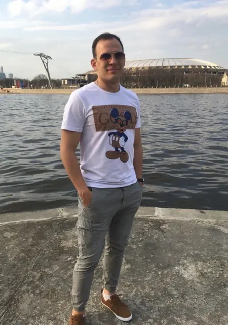 Я Алексей, 33, из Белгорода, ищу знакомства без обязательств