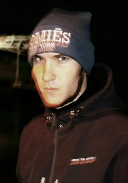 Лёша из Керчи, ищу на сайте знакомства на одну ночь