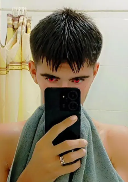 Я Юань, 20, знакомлюсь на одну ночь в Якутске