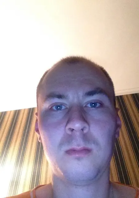 Я Александр, 39, знакомлюсь для постоянных отношений в Нефтеюганске