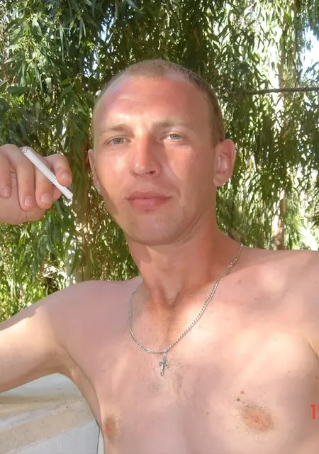 Алексей из Троицка, мне 44, познакомлюсь на одну ночь