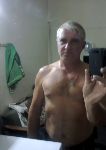 Николай из Черняховска, ищу на сайте знакомства на одну ночь