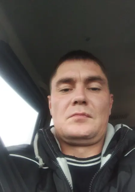 Андрей из Нового Уренгоя, мне 34, познакомлюсь на одну ночь