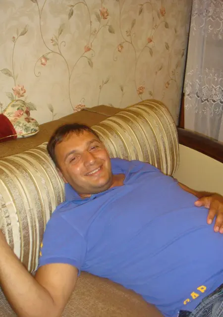 Я Xizri, 46, знакомлюсь для дружбы в Находке