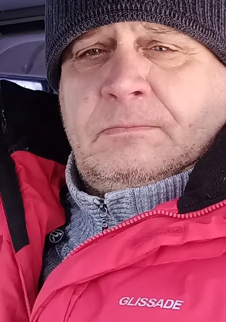 Сергей из Екатеринбурга, мне 56, познакомлюсь для открытые отношения