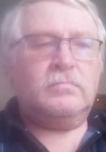 Александр Орлов из Екатеринбурга, мне 58, познакомлюсь для постоянных отношений