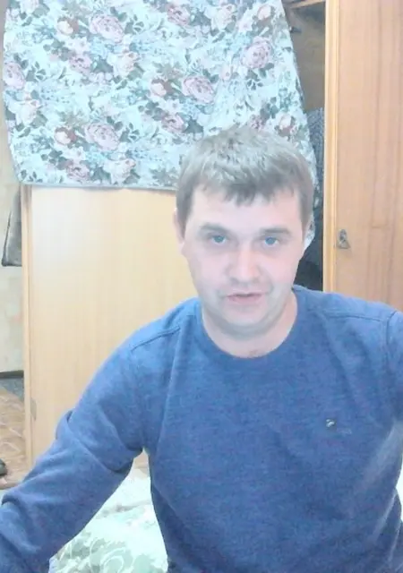 Я Макс, 43, из Усинска, ищу знакомства на одну ночь