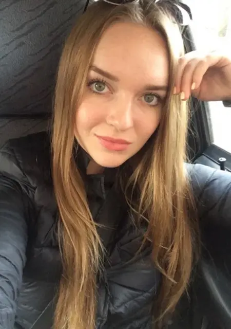 Кристина из Ачинска, ищу на сайте приятное времяпровождение