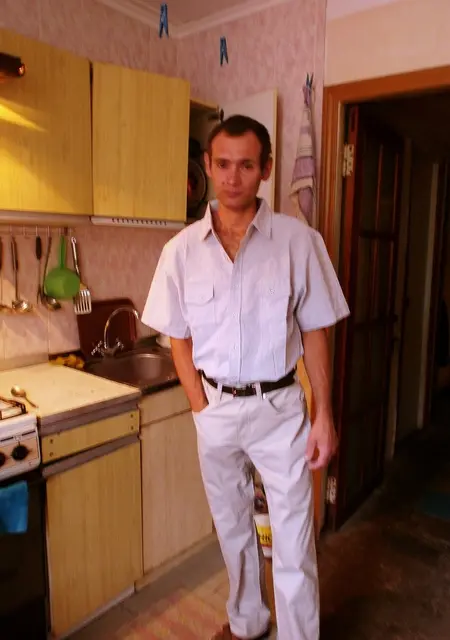 Роман из Сак, ищу на сайте знакомства без обязательств