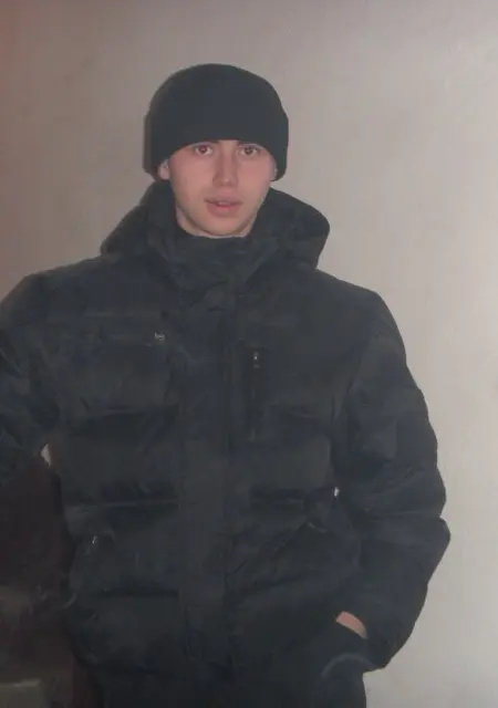 Я Vova, 33, из Ачинска, ищу знакомство для постоянных отношений