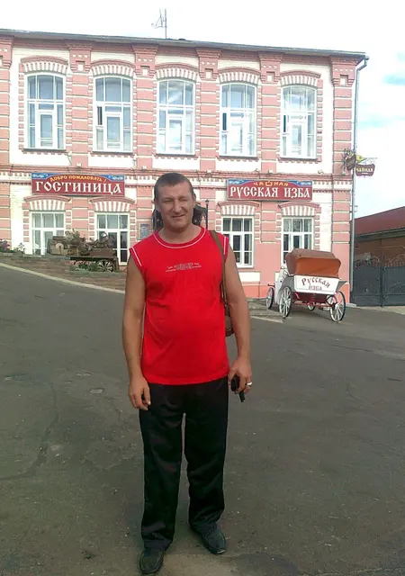 Роман из Коврова, мне 49, познакомлюсь на одну ночь