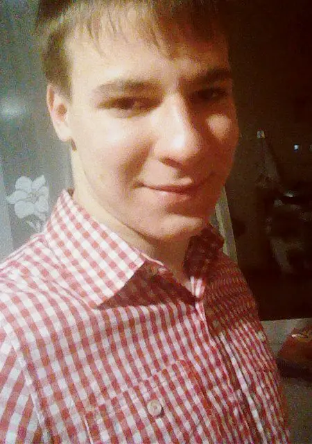 Я Павел, 30, знакомлюсь для вирта в Бийске