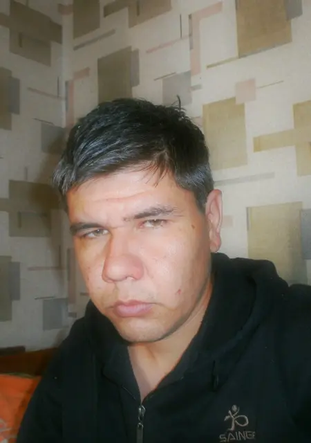 Альберт из Мелеуза, мне 40, познакомлюсь на одну ночь