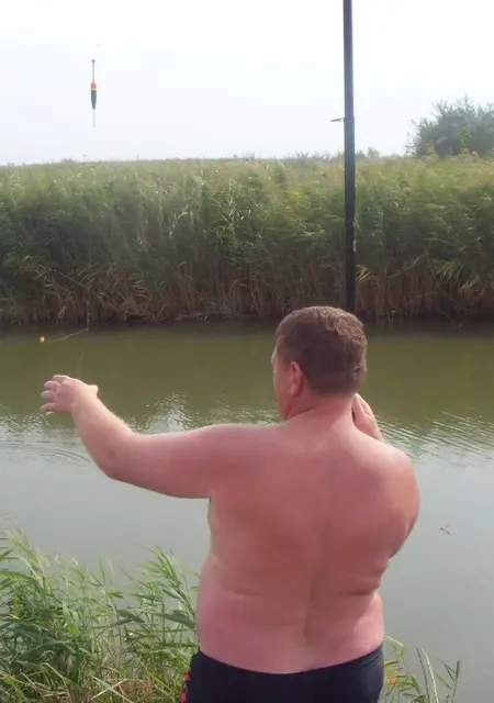 Андрей из Темрюка, ищу на сайте знакомства на одну ночь