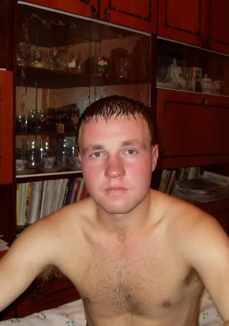 Я Валера, 36, знакомлюсь на одну ночь в Витебске