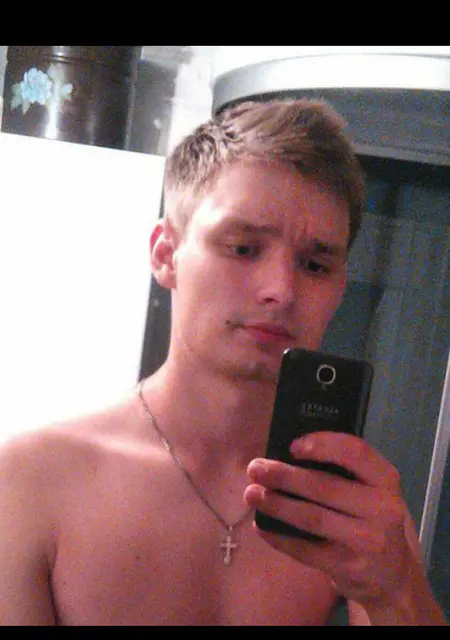 Руслан из Славянска-на-Кубани, ищу на сайте знакомства без обязательств