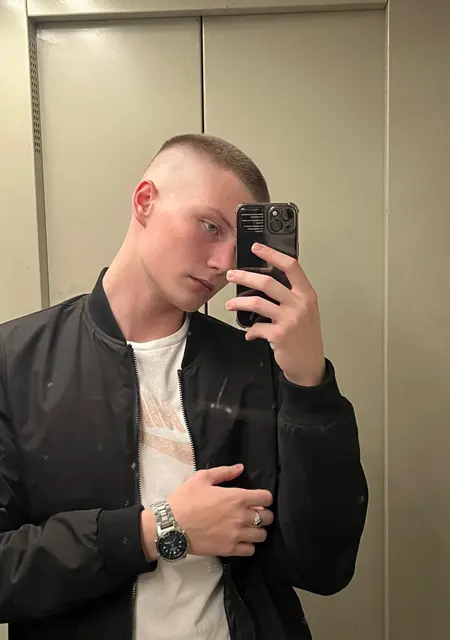 Я Никита, 20, знакомлюсь для постоянных отношений в Зеленограде